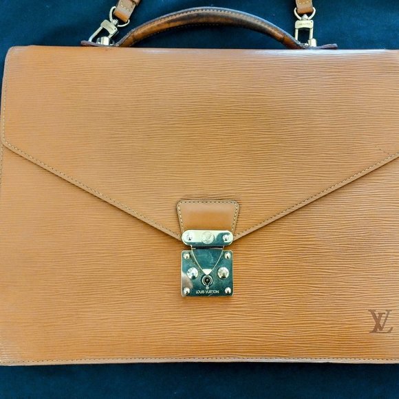 LOUIS VUITTON Epi Leather Men or Women Business Professional Attache Briefcase - Picture 3 of 16